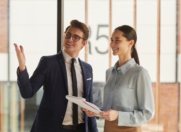 Suivez une formation en anglais pour améliorer vos compétences de commercial à l'international. à Bordeaux